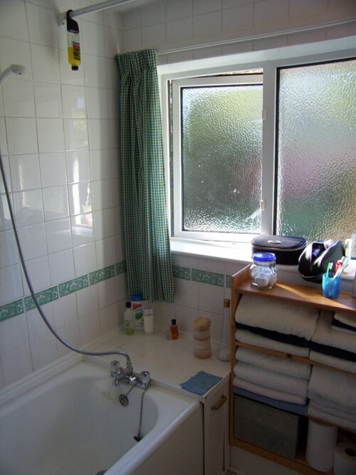 Before renovation of Winchester bathroom bath view